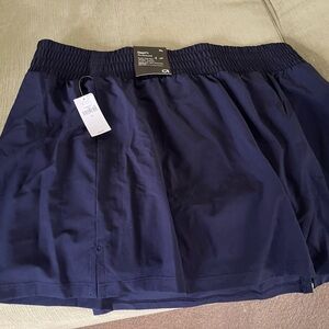 Gapfit Skort- XL. With tags. Never worn . Navy.